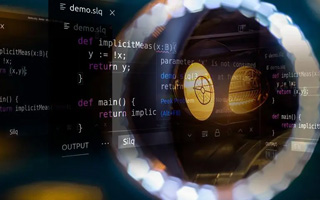 钟祥 api php源码,下载的php源码怎么运行呢？